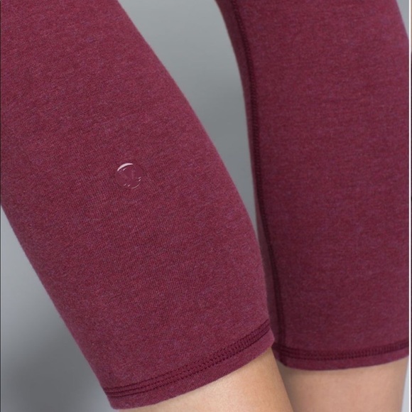Lululemon Wunder Under Crop Cotton
Heathered Berry - Picture 3 of 9